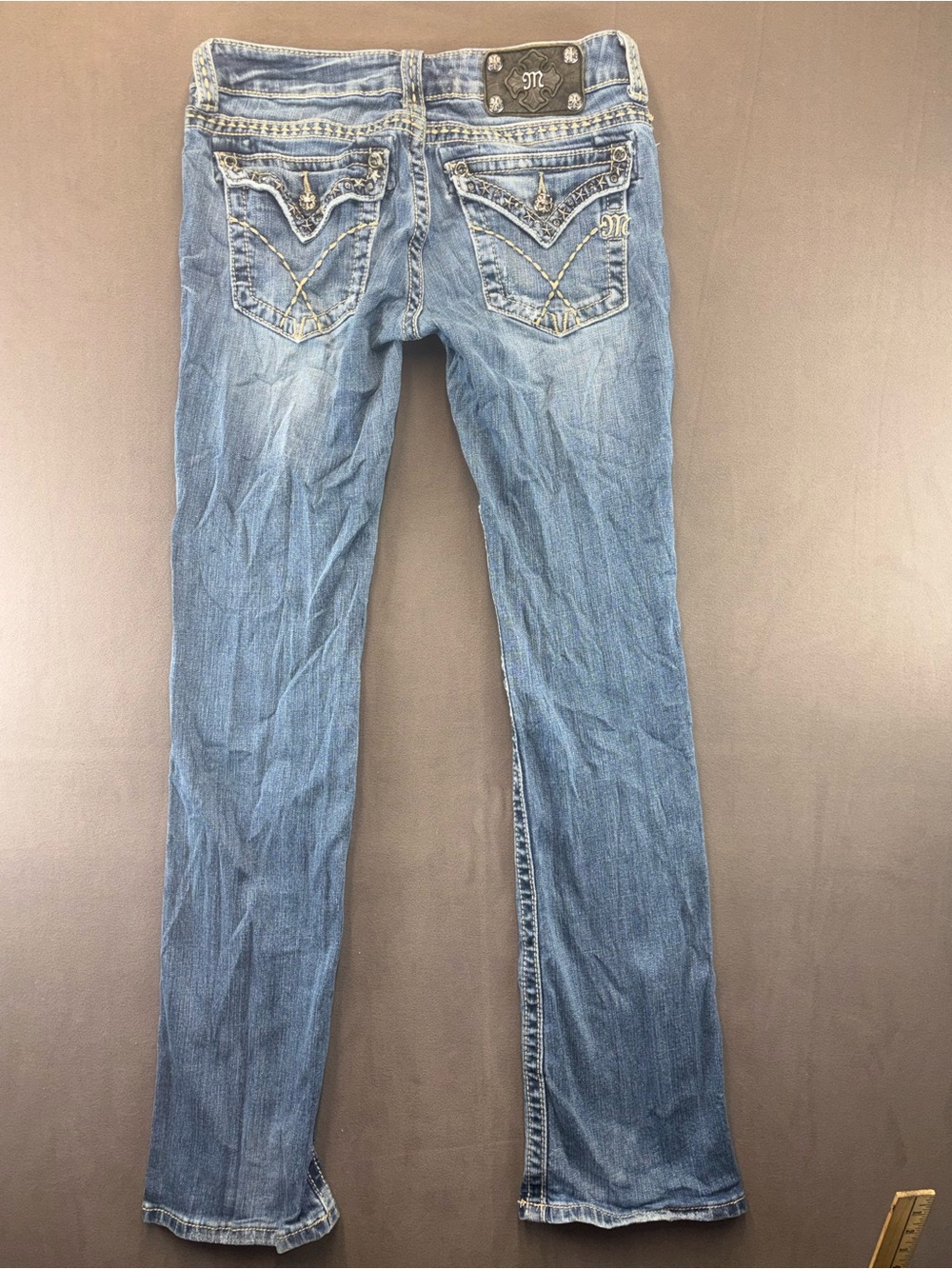 Miss Me JW606082 Boot Cut Low Rise Jeans - Picture 3 of 15
